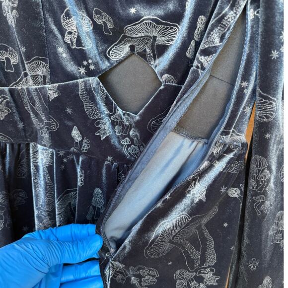 Disturbia Velour Puff Sleeve Dark Fairy Goth Mini Dress w Mushrooms Cut-Out sz 8 - Picture 10 of 12